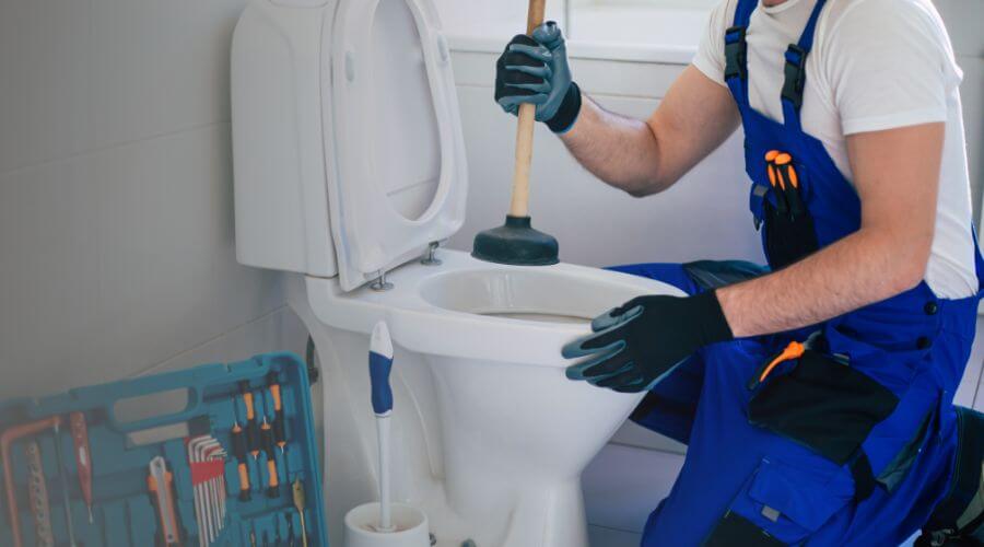 Local annual plumbing maintenance in Bondville, IL
